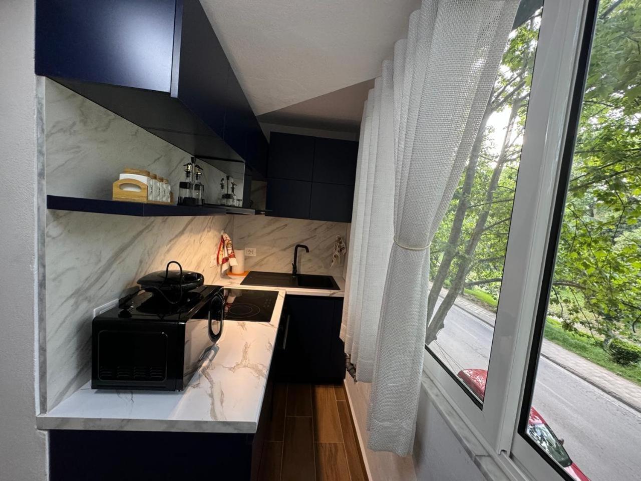 Ami Blloku Apartament تيرانا المظهر الخارجي الصورة