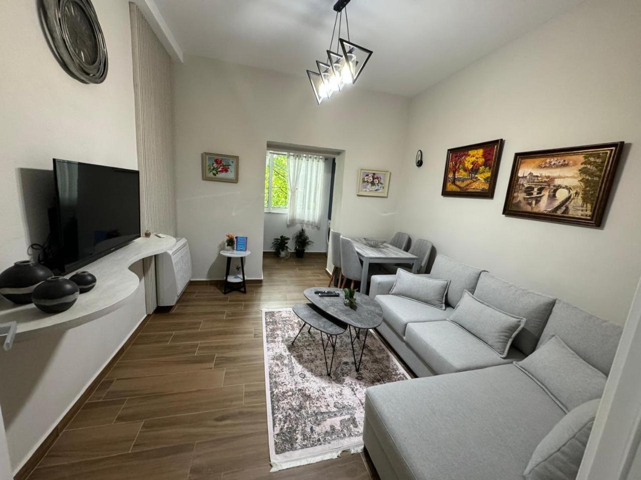 Ami Blloku Apartament تيرانا المظهر الخارجي الصورة